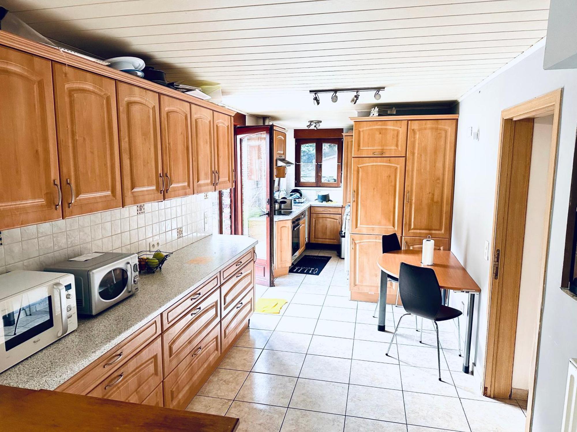Chambre Et Sdd Privees Dans Une Maison Partagee Avec Des Residents มงส์ ภายนอก รูปภาพ